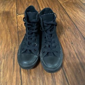 Solid Black Converse High Tops Size 6.5 Excellent Condition